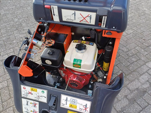 Mini-dumper sur chenilles MINI KUBOTA KC70HV-4P de bonne qualité – camion benne rotative mini de 1, 2, 3, 4 tonnes, machine de construction au prix le plus bas - Product Image 6