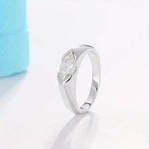 925 Sterling Silver East West Marquise Cut Moissanite Solitaire Bagues De Fiançailles Personnalisé En Gros Bijoux Pour Les Femmes - Product Image 2