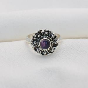 Anillo Clásico de Plata de Ley 925 para Mujer, Anillo Hecho a Mano con Piedra Preciosa de Amatista, Estilo Bohemio, Regalo para Mamá - Product Image 1