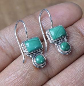 Pendientes de Plata de Ley 925 con Malaquita, Piedra Preciosa Verde Natural, Piedra de Nacimiento del Mes de Abril, Joyería Hecha a Mano, Regalo para Navidad - Product Image 5