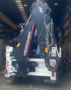 รถตักล้อยางไฮโดรมีค HMK 102B Supra K4 ขับเคลื่อน 4 ล้อ เครื่องยนต์ดีเซลเพอร์กินส์สำหรับงานหนัก พร้อมเกียร์ ปั๊ม มอเตอร์ 100 แรงม้า ประสิทธิภาพสูง JCB ปี 2024 - Product Image 3