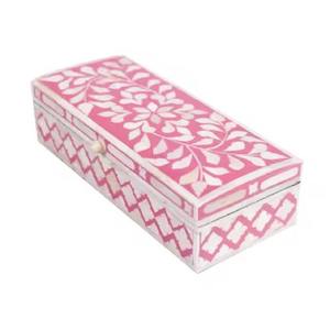 Caja de baratija con incrustaciones de hueso y resina intrincada Detalles finos con incrustaciones de hueso y resina Perfectas para almacenar joyas - Product Image 6