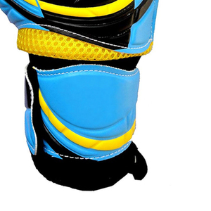 Vente en gros de gants de gardien de but de football professionnel personnalisés confortables en latex souple de protection sportive en cuir de haute qualité - Product Image 4