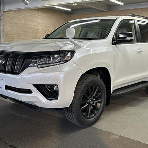 Pour TOYOTA pour LAND CRUISER PRADO TX L MATT BLACK EDITION nouvelle condition boîte de vitesses automatique direction droite sièges en cuir FWD Drive - Product Image 1