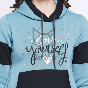 Vêtements de sport d'hiver pour femmes de haute qualité Nouvelle arrivée Sweat à capuche en peluche avec logo personnalisé et insigne avant Décoration Pull Design - Product Image 6