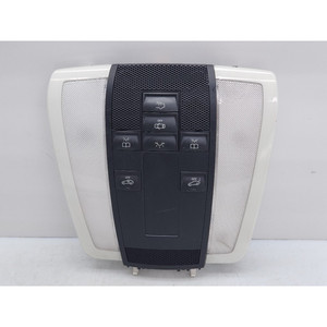 ไฟเพดานรถยนต์เมอร์เซเดส ซี-คลาส ซีดาน W204 A2048208501 646811 (07>) - Product Image 1