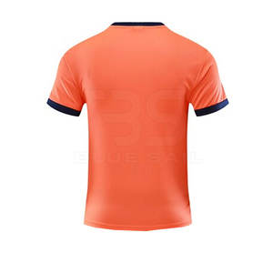 Camiseta de fútbol para jóvenes con colores de equipo, colocación de logotipo y tecnología de absorción de humedad Camiseta de fútbol básica - Product Image 2