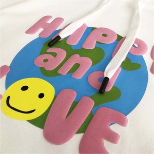 เสื้อฮู้ดดี้โอเวอร์ไซส์ผู้ชายผ้าฝ้ายจากผู้ผลิต OEM หลายสี พิมพ์ลายนูน 3 มิติ ผ้าฟลีซระบายอากาศได้ดี เหมาะสำหรับฤดูหนาว - Product Image 6