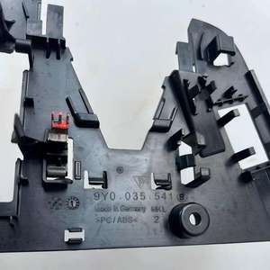Soporte de Alta Calidad para Mantener la Línea de Conducción para el Parabrisas Delantero del Porsche Cayenne 9Y0035541 - Product Image 4