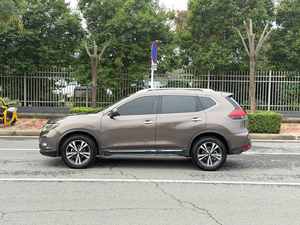 2020 Xtra Il 4WD SUV, Caja de Cambios Automática, Interior de Cuero Oscuro, Bajo Kilometraje, Listo para Aventuras Familiares, Volante a la Izquierda - Product Image 3