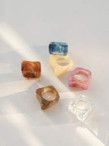 Anillos de Resina de Alta Calidad Hechos a Mano para Fiestas y Playa, Anillos de Resina de Moda, Artesanías de Resina - Product Image 4