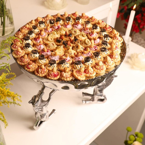 Centre de table de conception attrayante bol de service à chocolat en métal présentoir à chocolat antique avec piédestal en bois au prix d'usine - Product Image 3