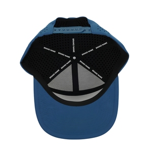 Gorra de Golf Impermeable de 7 Paneles con Logotipo Bordado Personalizado, Etiqueta Tejida en el Interior, Orificios Cortados con Láser y Cierre a Presión - Product Image 6