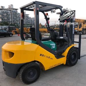 รถยกโคมัตสึ FD30-17 3 ตัน รถยกมือสองจากญี่ปุ่น เครื่องยนต์ยันมาร์ 4D94LE รถยกใช้แล้ว ใช้เชื้อเพลิง รถยก 3000 กิโลกรัม - Product Image 4