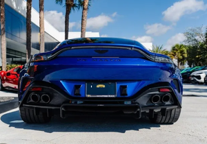 SCFSMGFW0SGN10040 รถสปอร์ตคูเป้สุดหรูระดับอุตสาหกรรม ขับเคลื่อนล้อหลัง เครื่องยนต์ 4.0 ลิตร ทวินเทอร์โบ V8 503 แรงม้า แรงบิด 685 นิวตันเมตร ความเร็วสูงสุด 314 กม./ชม. ของแท้จากโรงงาน ไมล์น้อย - Product Image 2