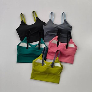 Sujetador deportivo sin costuras en forma de D para mujer, base ligera transpirable que combina con todo con anillo de acero, parte superior de tubo moldeadora de espalda en forma de U profunda - Product Image 3