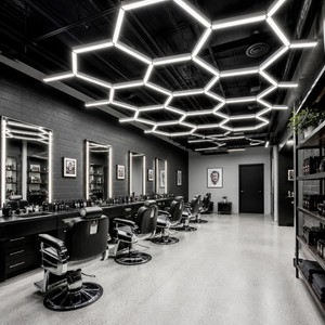 Lámpara LED Hexagonal de 300W para Garaje, Iluminación sin Sombras, Alto CRI Ra>90, Modular, para Techo de Taller - Product Image 3