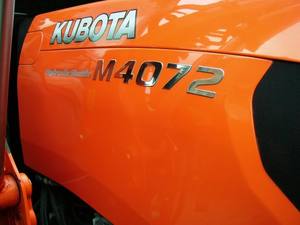 รถแทรกเตอร์คูโบต้ามือสองและใหม่ ขับเคลื่อน 4 ล้อ 60 แรงม้า 75 แรงม้า 80 แรงม้า 120 แรงม้า สำหรับการเกษตร ราคาถูก จัดส่งเร็ว ขายส่ง - Product Image 6