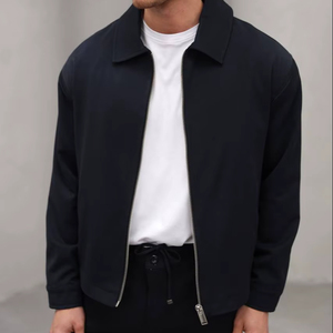 เสื้อโค้ทกันน้ำสำหรับผู้ชายสไตล์สตรีทแวร์แบบมินิมอลลิสต์แขนยาวสีเบจ - Product Image 1