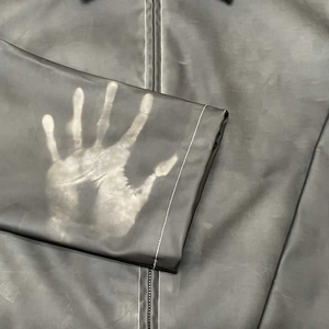 Veste en cuir PU unisexe personnalisée unique Veste d'extérieur décontractée d'hiver à col montant et à couleur changeante - Product Image 4