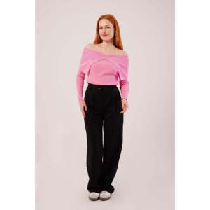 เสื้อสเวตเตอร์ถักสีชมพูแบบสบายๆ คอวี ขายส่ง - Product Image 2