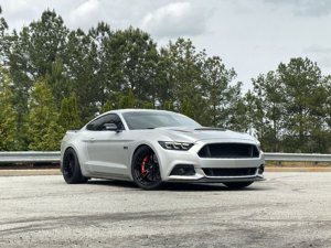 Ford Mustang GT Premium 2016 Usado en Buen Estado - Product Image 2