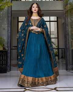 Diseñador pesado bordado multicolor nupcial Lehenga Choli para mujer para boda fiesta desgaste indio paquistaní ropa al por mayor - Product Image 3