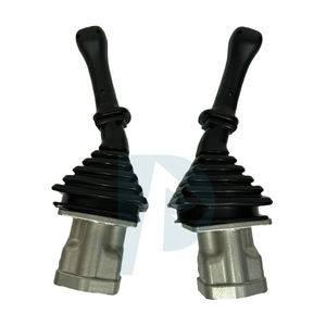Conjunto de Palanca de Control para Excavadora DX225 - Conjunto de Palanca de Mando de Excavadora en Oferta - Product Image 1