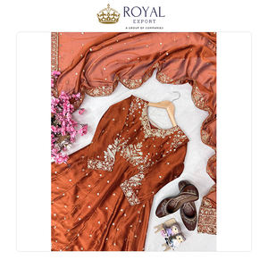 La Mejor Colección de Diseñador de Ropa India, Seda Negra Premium Rangoli, Hermoso Trabajo de Bordado con Lentejuelas y Zari, Traje Anarkali - Product Image 5