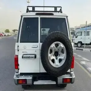 2024 para Toyota Land Cruisers 71 Hardtop DLX 4X0 5 plazas coche usado nueva llegada listo para enviar - Product Image 2