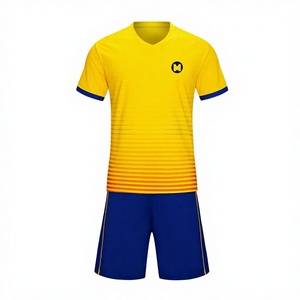 Uniforme de Fútbol de Manga Corta, Ligero y Transpirable, 100% Poliéster, con Diseño de Primera Calidad, Personalizable con Nombres y Números de Equipo, Servicio OEM Automatizado - Product Image 1