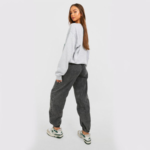 สตรีทฮิปฮอปกางเกงวิ่งจ๊อกกิ้งสีถ่านล้างด้วยเชือกดึงและกระเป๋าใหม่ล่าสุดสำหรับผู้หญิงสำหรับฤดูร้อน - Product Image 2