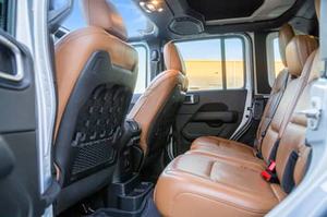 JEEP WRANGLER UNLIMITED RUBICON 2022 USADO, Volante a la Izquierda/Derecha - Product Image 4