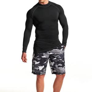 T-shirt de compression pour homme en coton 100% à coupe ample, avec logo frontal, prix de gros - Product Image 3