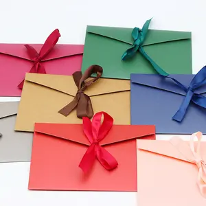 Busta di carta piatta personalizzata a colori con nastro per eventi di nozze di compleanno invito di carta all'ingrosso