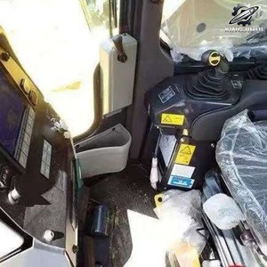 Bulldozer Usado Komatsu D375A de 76.5 Toneladas, Capacidad de Cucharón de 18.5m³, Marca Original Japonesa, Bulldozer Grande con Ripper, Pocas Horas de Uso - Product Image 4