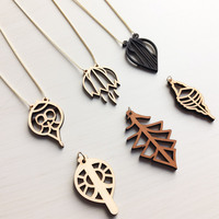 Pendentif personnalisé en bois avec logo écologique en vrac bon marché colliers découpés au laser