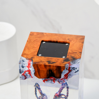 Lampe en époxy personnalisée, lampe en résine époxy, lampe en résine époxy personnalisée, lampe en bois et résine, veilleuse personnalisée, cadeau fait main, anniversaire
