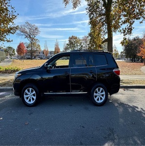 Para Highlander 2018-2024, Volante a la Derecha, Asientos de Cuero, Cámara Trasera, Techo Solar, Pantalla Táctil, Modelos Nuevos y Usados, Excelente Estado - Product Image 2