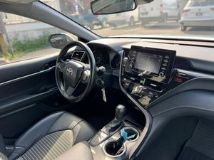 CLEAN 2023 À-yo-ta Cam_ry SE FWD - Product Image 5