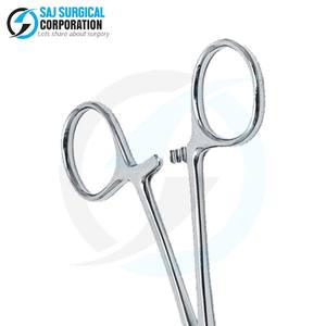 Pince artérielle manuelle budgétaire Instruments de chirurgie générale en acier inoxydable de haute qualité pour les étudiants en médecine et la formation - Product Image 3