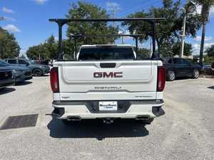 GMC Sierra 1500 Denali Turbo 2022 Usada, Automática, Cabina Doble Oscura, 4x4, Llantas de Aleación, Sistema de Navegación, Arranque Remoto, Equipamiento Completo - Product Image 5