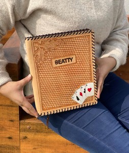 Nouveau véritable dossier de fichiers en cuir gaufré Extra Large usiné à la main Boho traditionnel Vintage en cuir voyage Long Zip porte-documents - Product Image 2