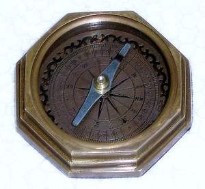 Haute qualité professionnel Mini boussole en laiton Portable en plein air randonnée et Camping étanche équipement de survie haut article nautique - Product Image 5