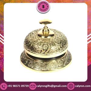 Campana de mano de latón Vintage bellamente diseñada, mango de madera, regalo novedoso para amantes marítimos, servicios escolares, aleación hecha - Product Image 2