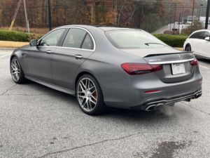 รถยนต์เมอร์เซเดส-เอเอ็มจี อี63 เอส ซีดาน ปี 2021 สภาพดี พร้อมตัวเลือกเสริม, เครื่องยนต์วี8 ทวินเทอร์โบ 603 แรงม้า, ระบบขับเคลื่อนสี่ล้อ, ส่วนใหญ่ยังไม่ได้ดัดแปลง - Product Image 4