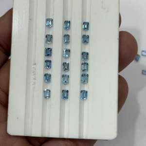 Piedras preciosas sueltas de Aguamarina azul marino 5A de alta calidad, hermosos cristales de Esmeralda naturales en forma de corazón, collares, lupa, piedras limpias - Product Image 1