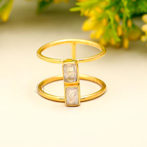 Anillo de plata Serling 925, anillo de piedra lunar arcoíris con forma rectangular, anillo de plata esterlina con piedra natal de junio - Product Image 1