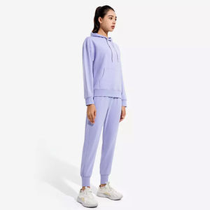 Survêtement pour femme en coton 100% délavé à l'acide avec sweat-shirt à capuche en tissu éponge brodé, style hip-hop d'hiver, en vente - Product Image 3