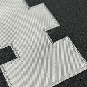 Tela Deportiva Transpirable de Malla con Logotipo Personalizado Bordado para Uniformes y Ropa de Equipo - Product Image 4